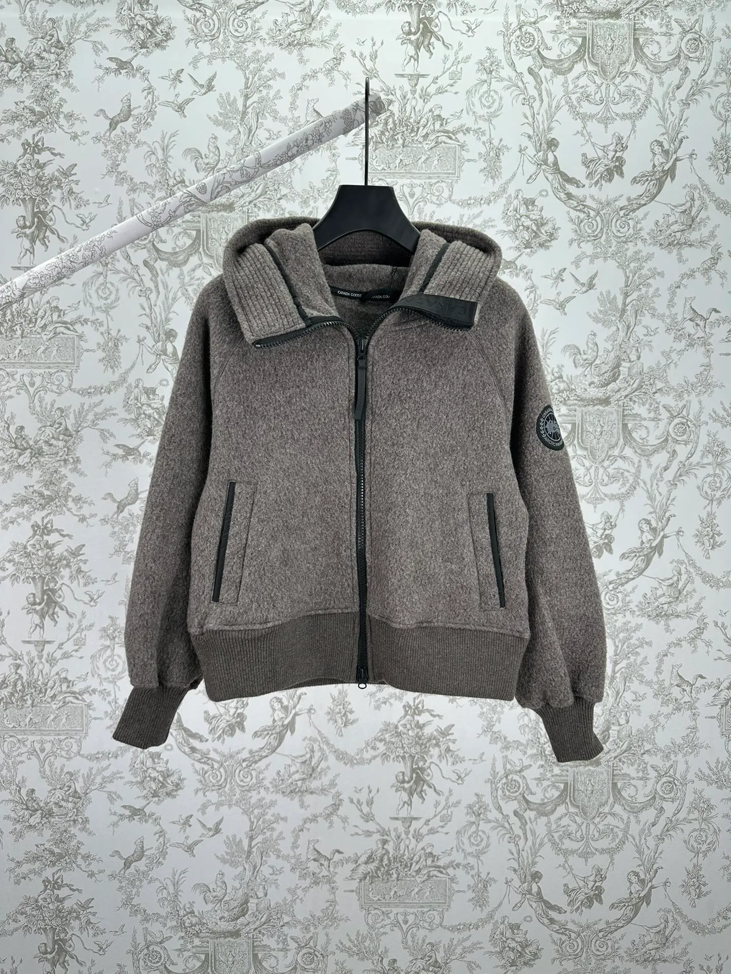 P710 CANDA GOOSE 25ss new hilliwack series wool fleece weatherproof front warm bomber jacket multi-color code number: S.M.L.